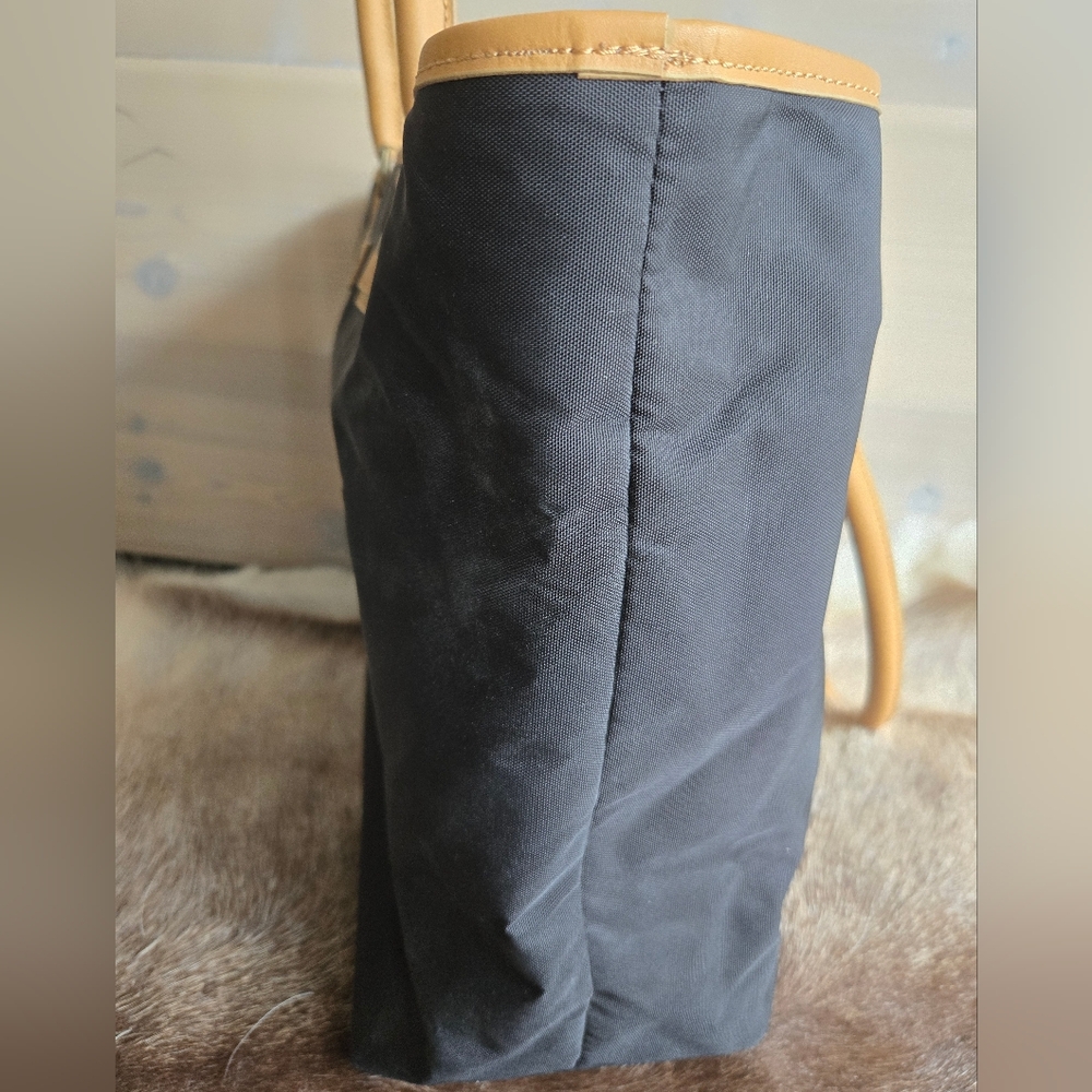 Hartmann Canvas And Leather Zippered Tote - Picture 6 of 11